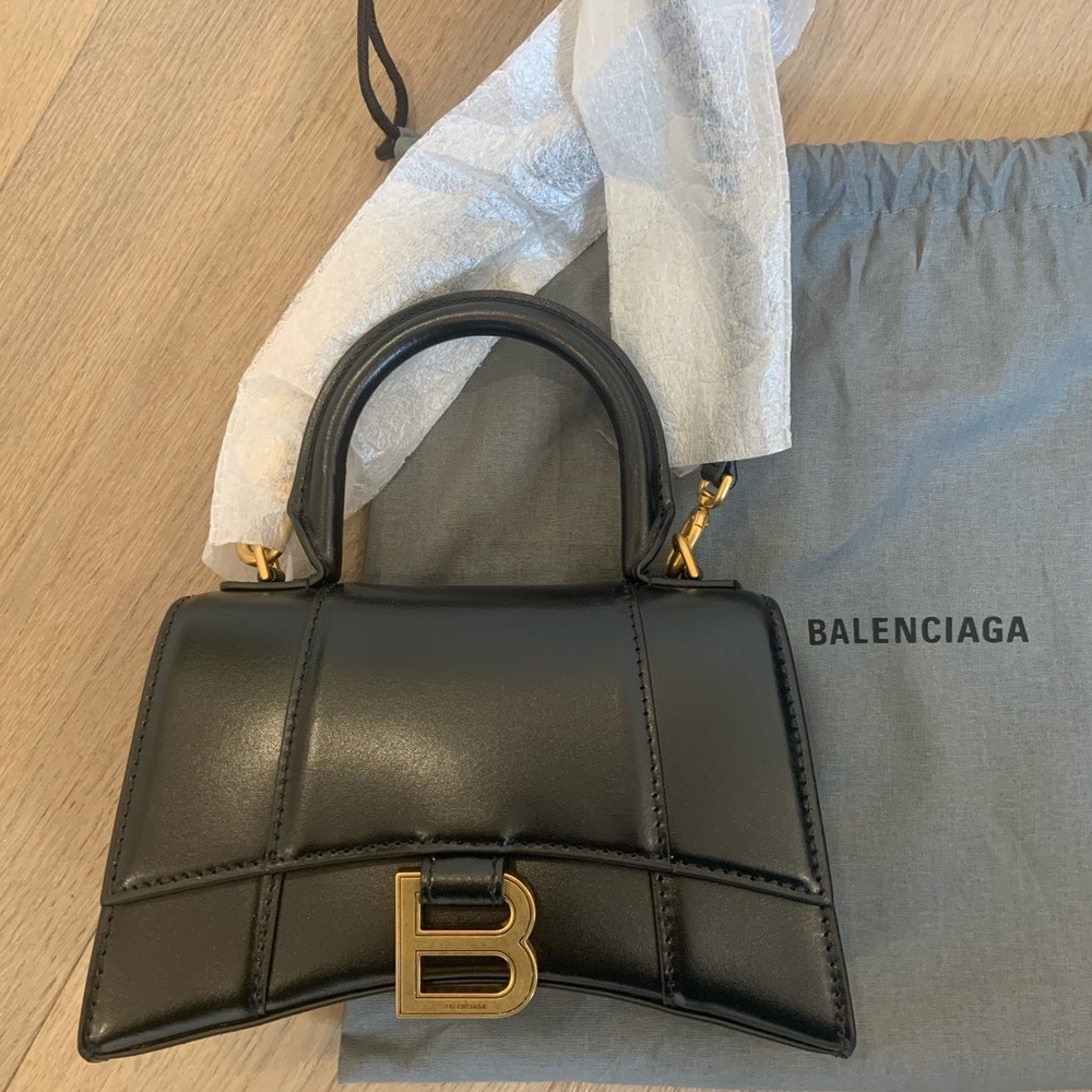 Authentic BALENCIAGA Hourglass Box with top handle in XS